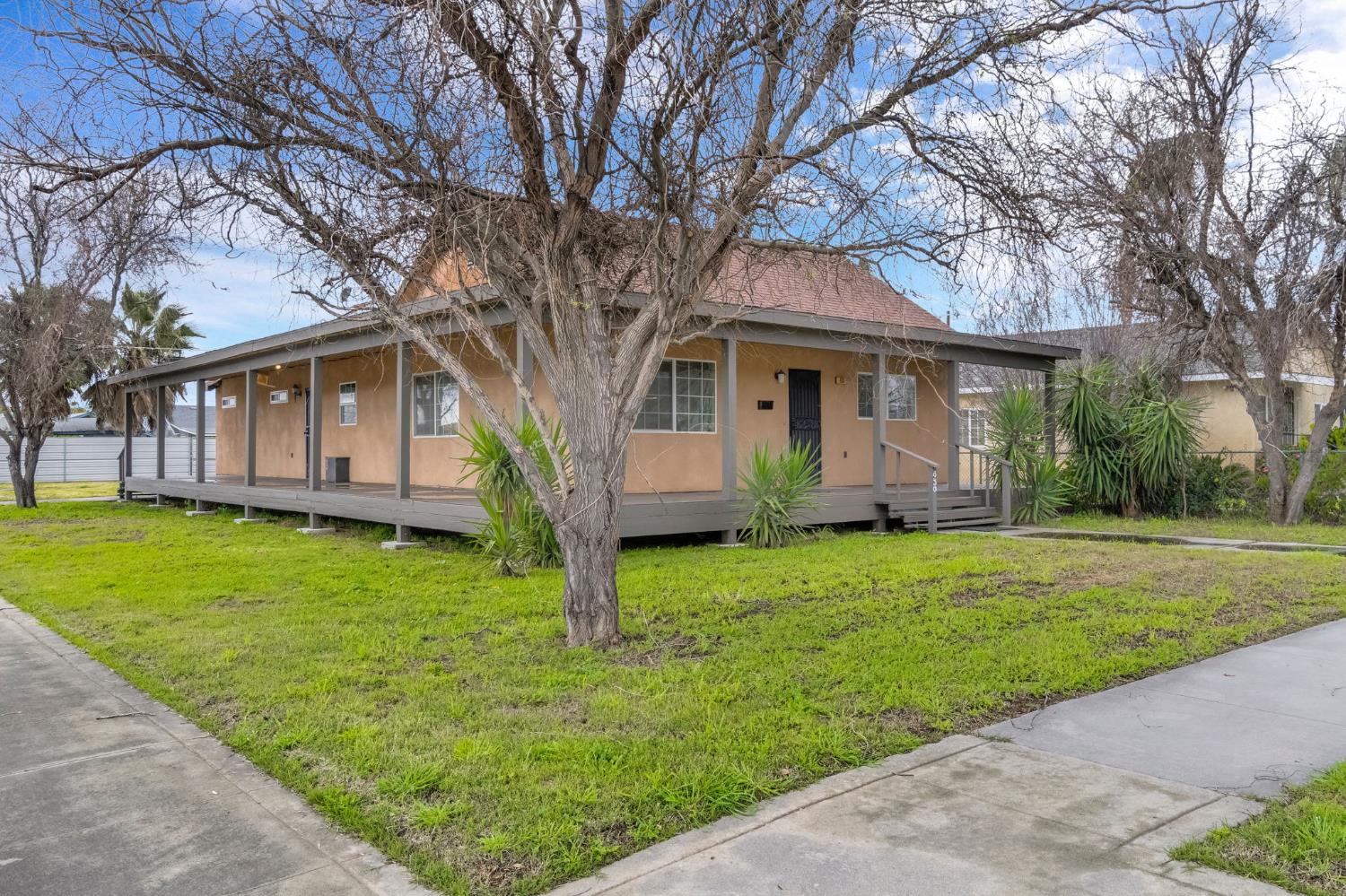430 S 6Th St, Fowler, CA 93625