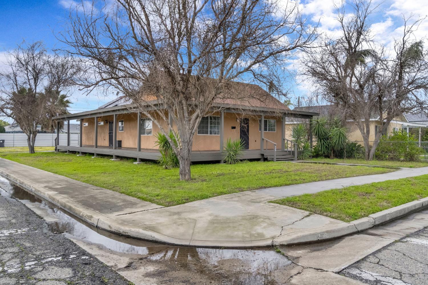 430 S 6Th St, Fowler, CA 93625