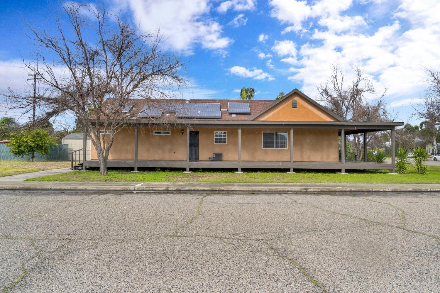 430 S 6Th St, Fowler, CA 93625