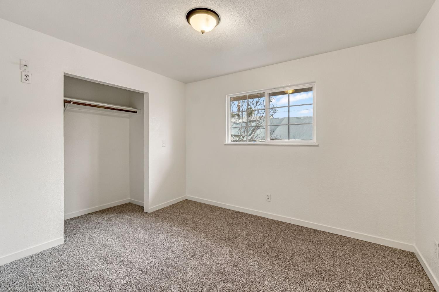 430 S 6Th St, Fowler, CA 93625