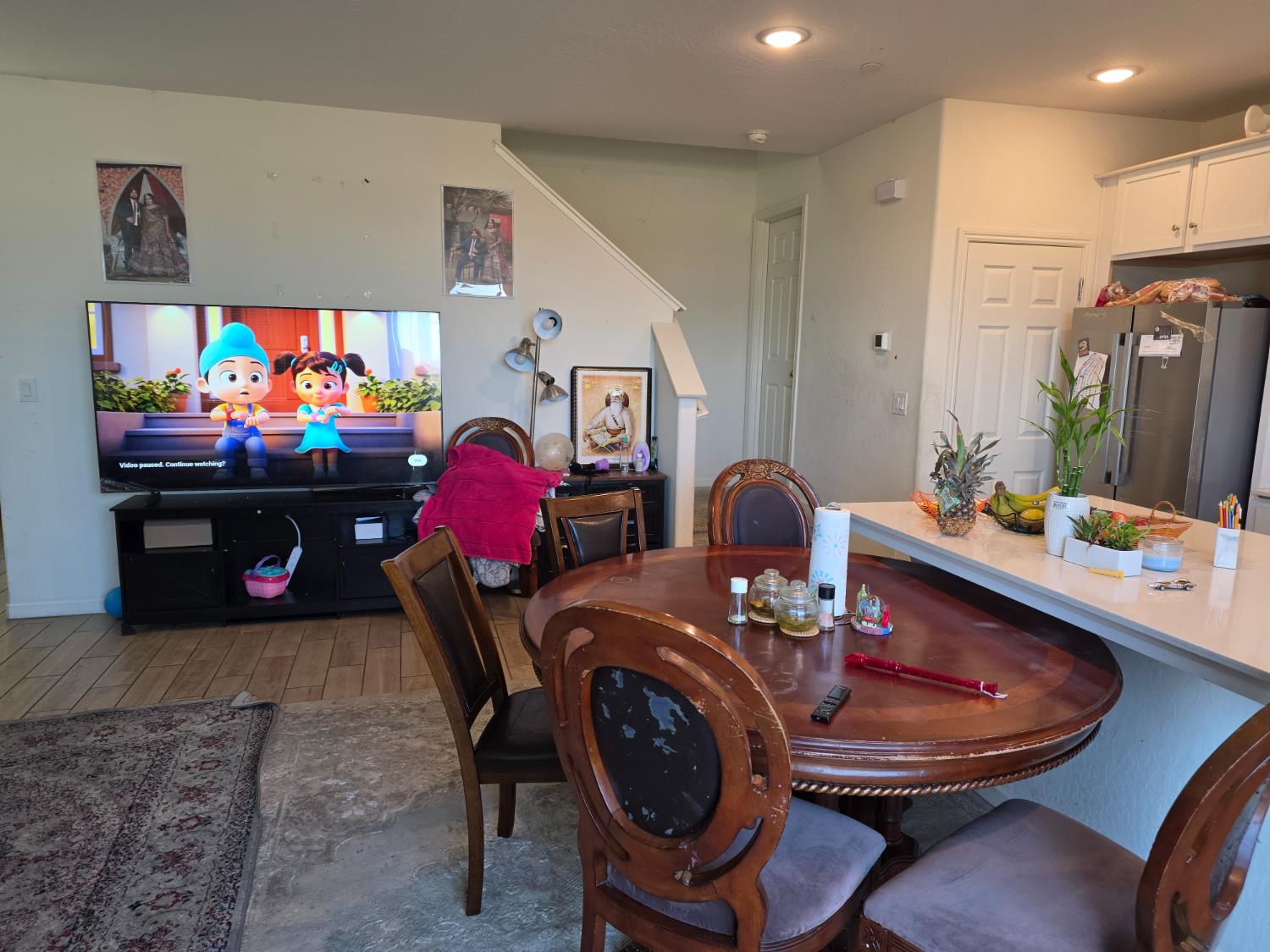 6452 E Malbec Dr, Fresno, CA 93727