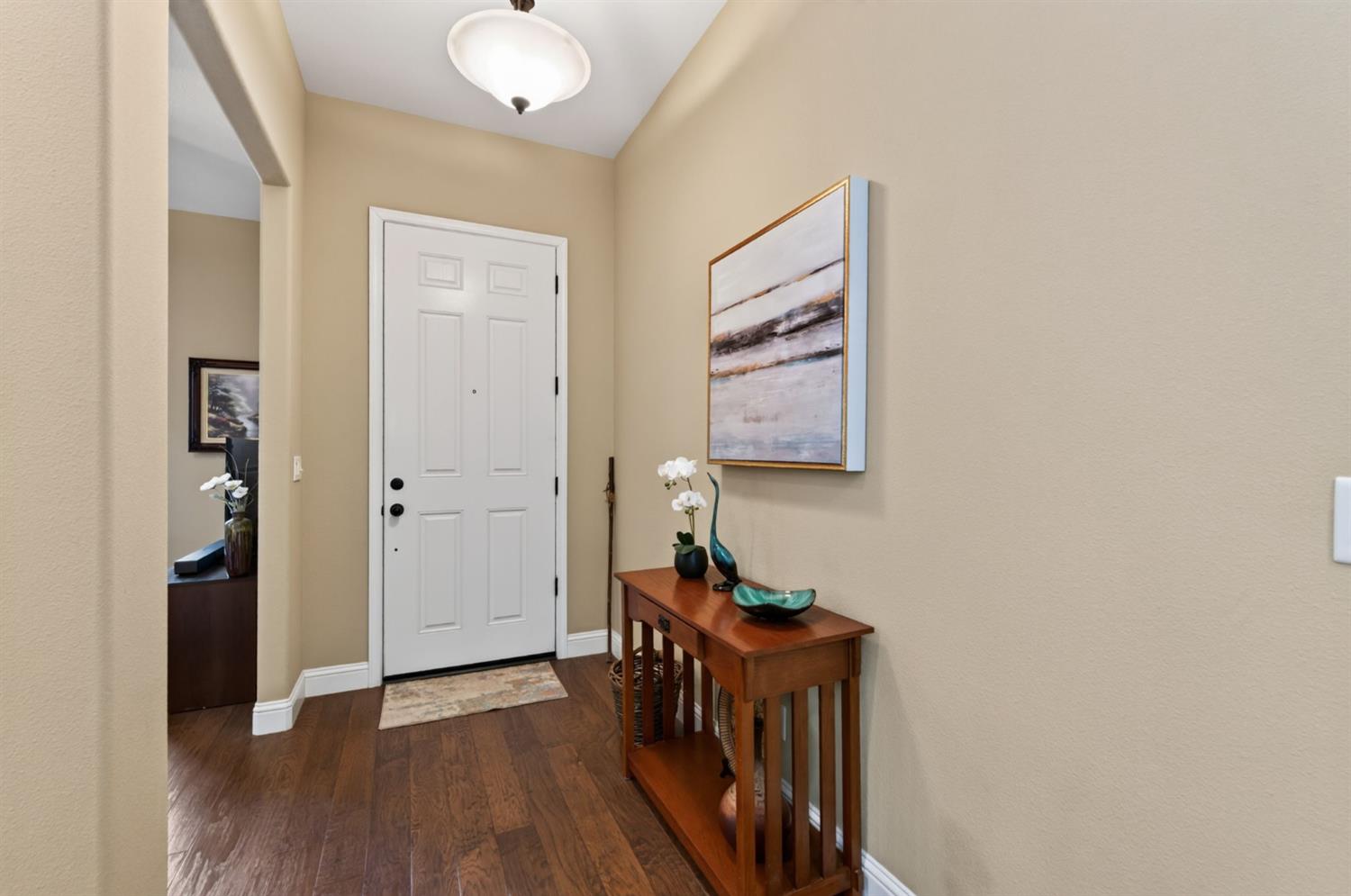3745 Robinwood Ave, Clovis, CA 93619
