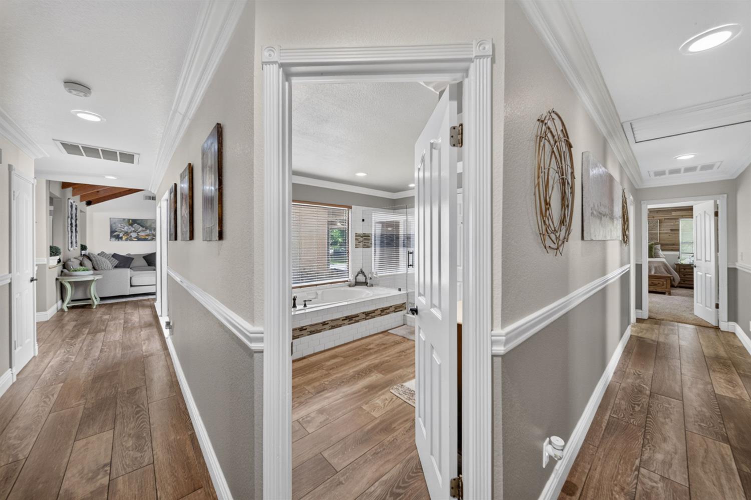19392 Farallon Rd, Madera, CA 93638