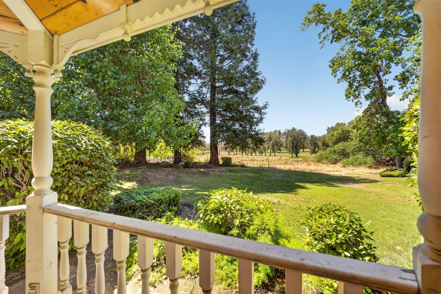 19392 Farallon Rd, Madera, CA 93638
