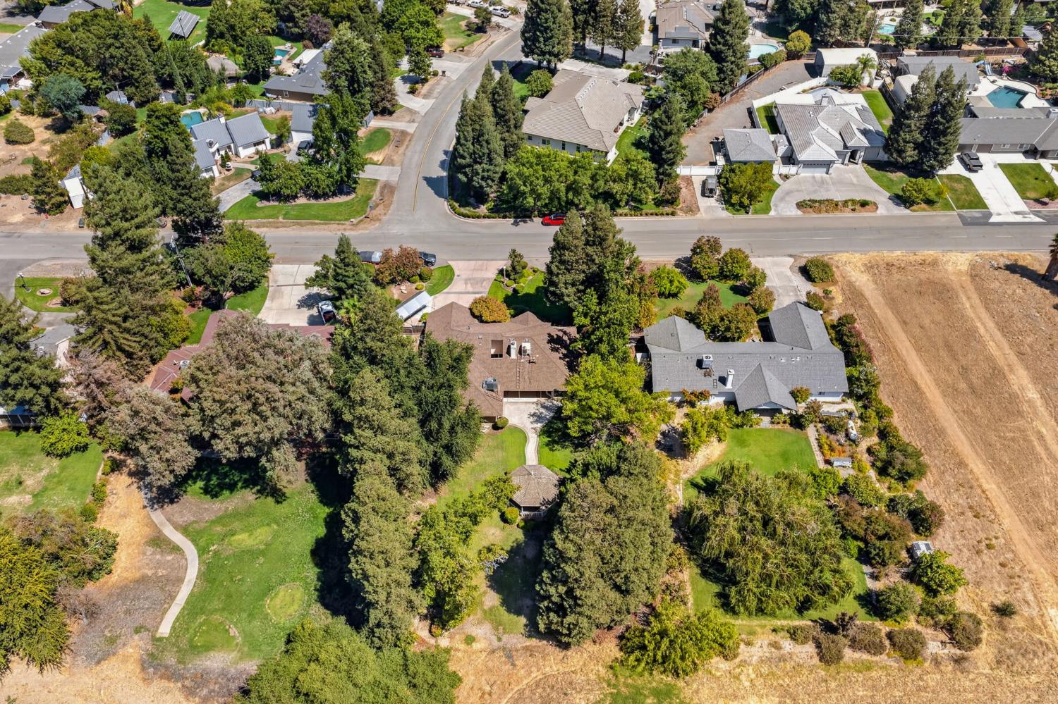 19392 Farallon Rd, Madera, CA 93638