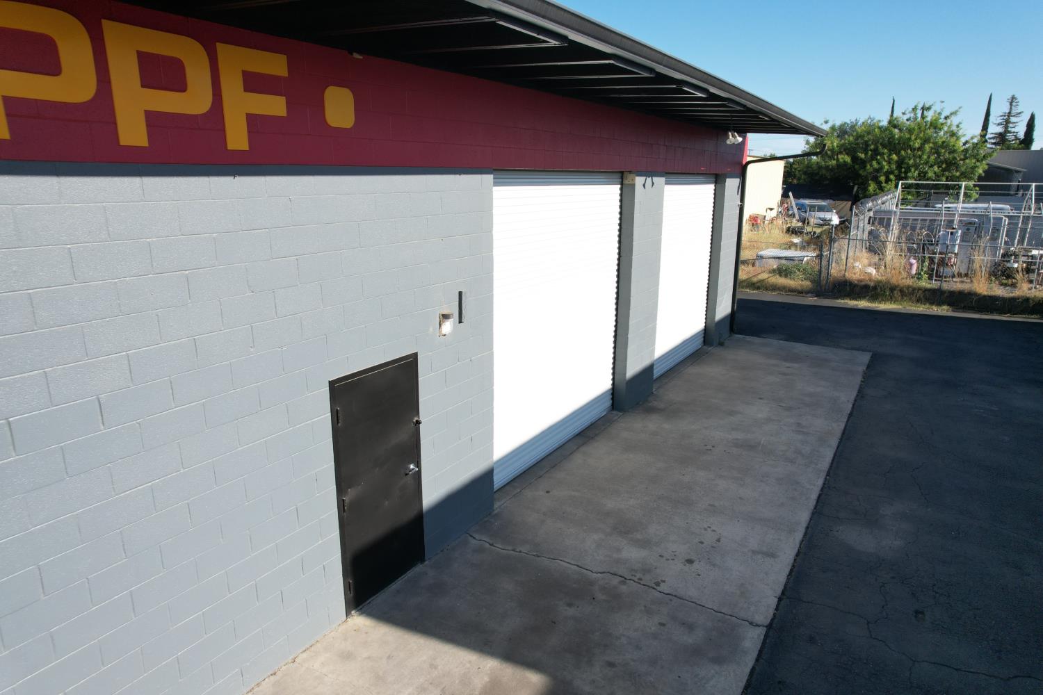 1005 Barstow Ave, Clovis, CA 93612