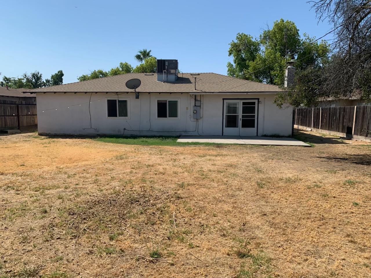 3511 E Rialto Ave, Fresno, CA 93726