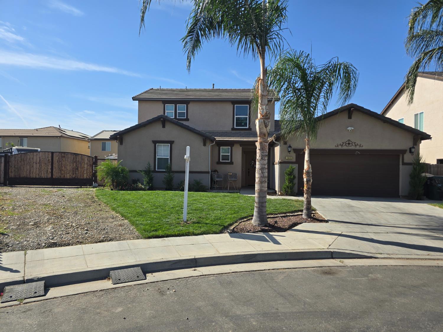 1434 La Costa Ct, Madera, CA 93638