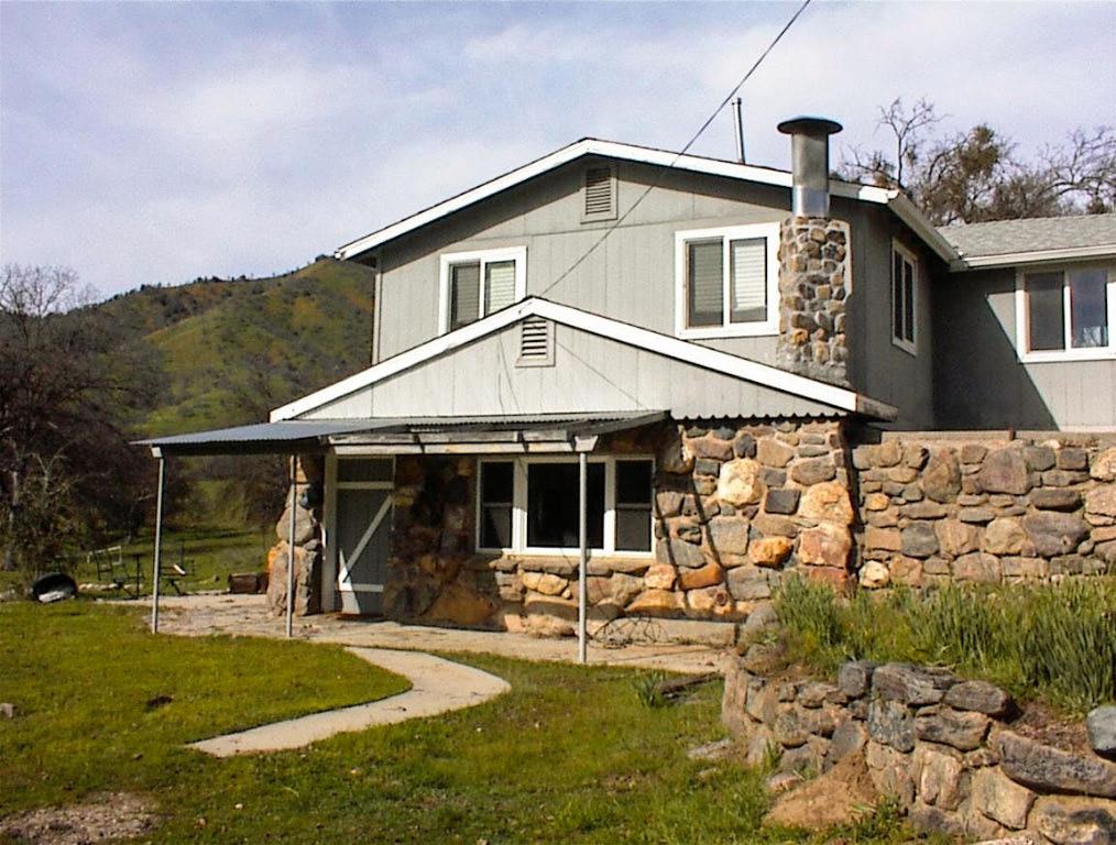 35900 Hopewell Rd, Yokuts Valley, CA 93675