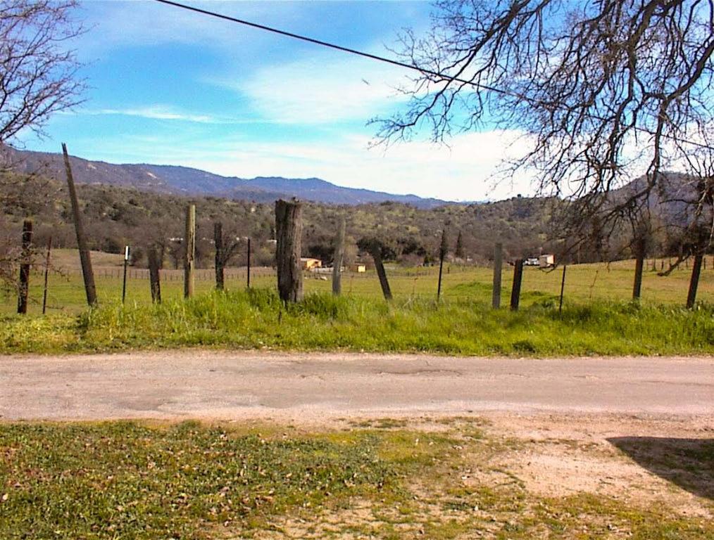 35900 Hopewell Rd, Yokuts Valley, CA 93675