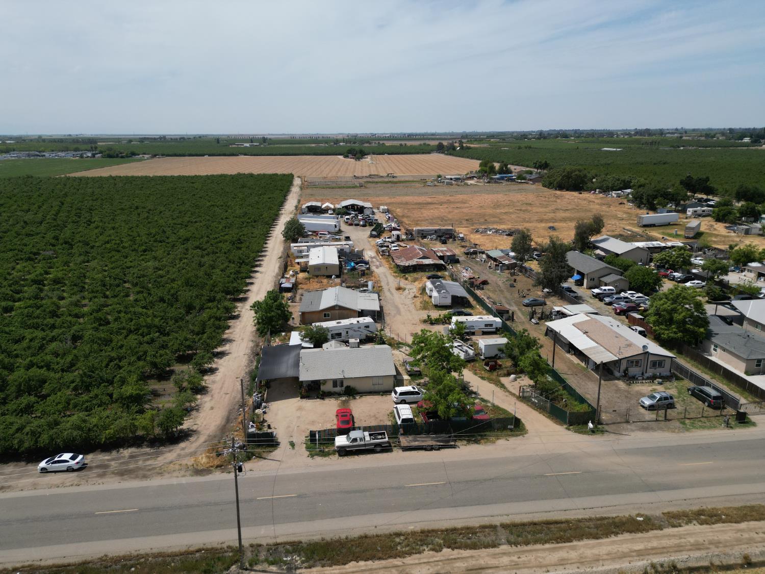 2501 S Marks Ave, Fresno, CA 93706