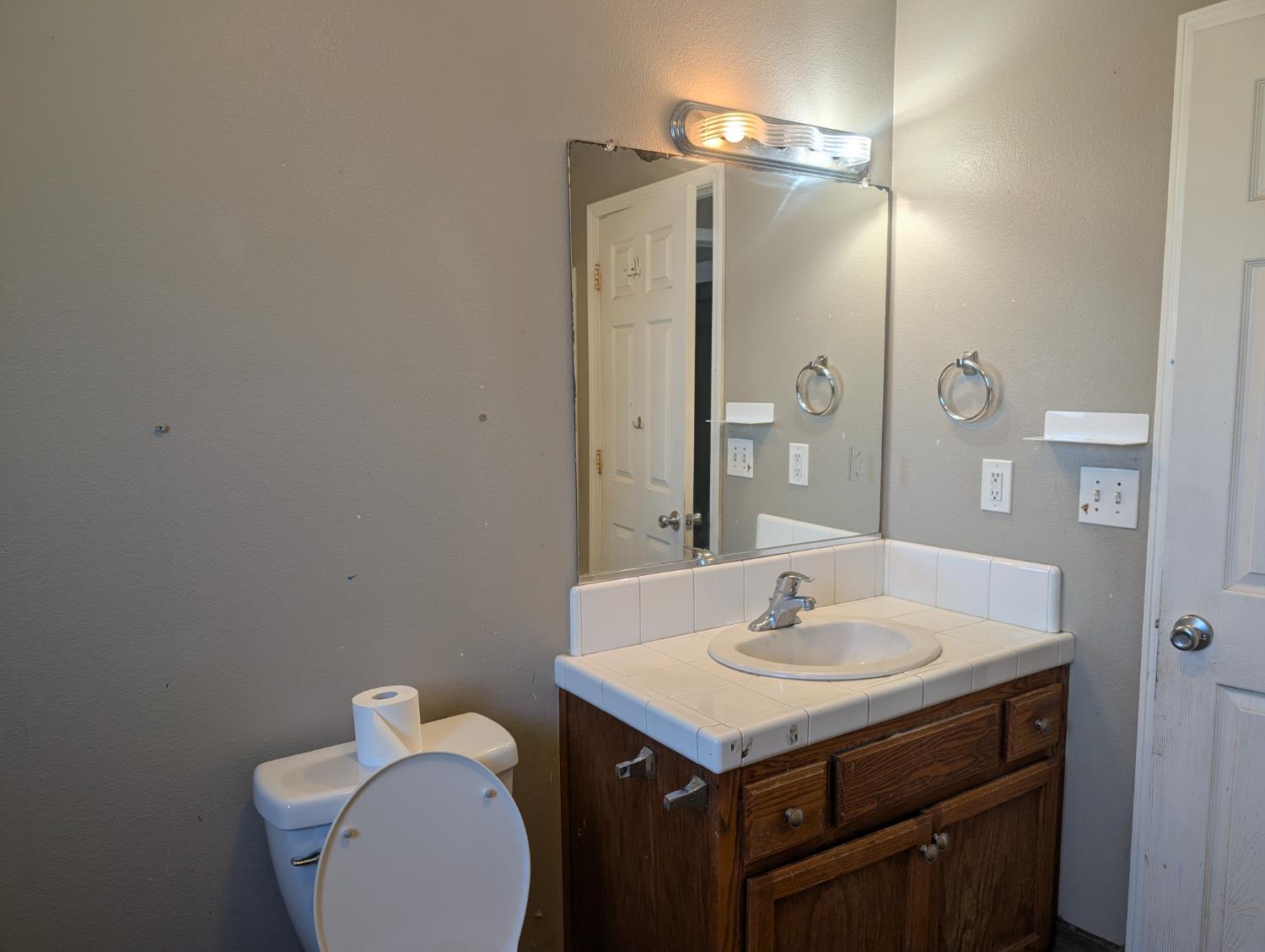 6114 W Keats Ave, Fresno, CA 93723