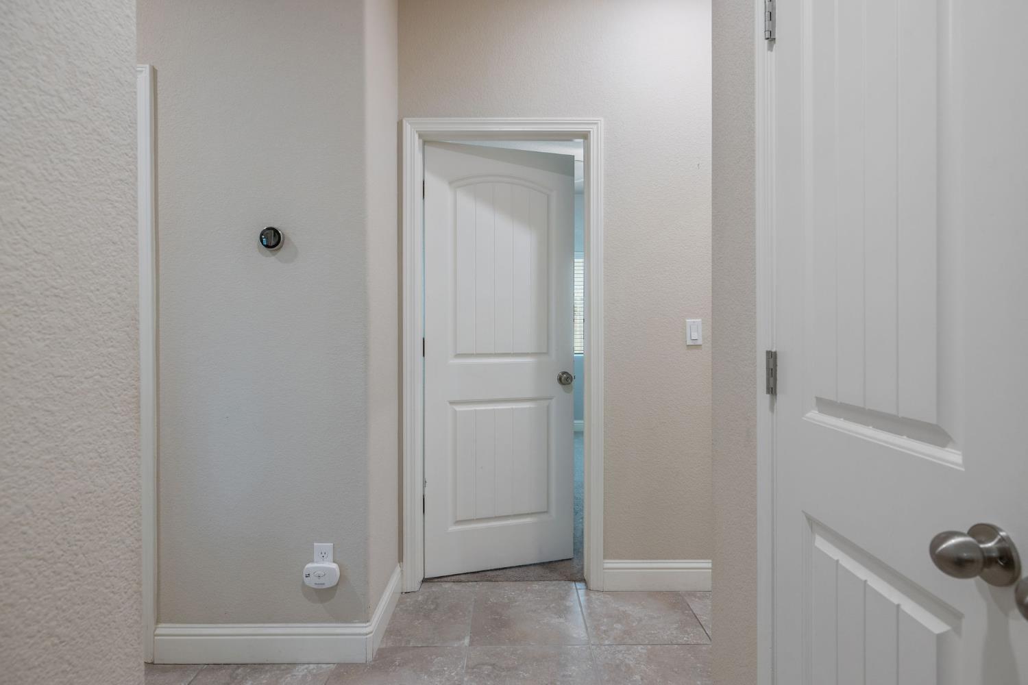 3938 W Vine, Visalia, CA 93291