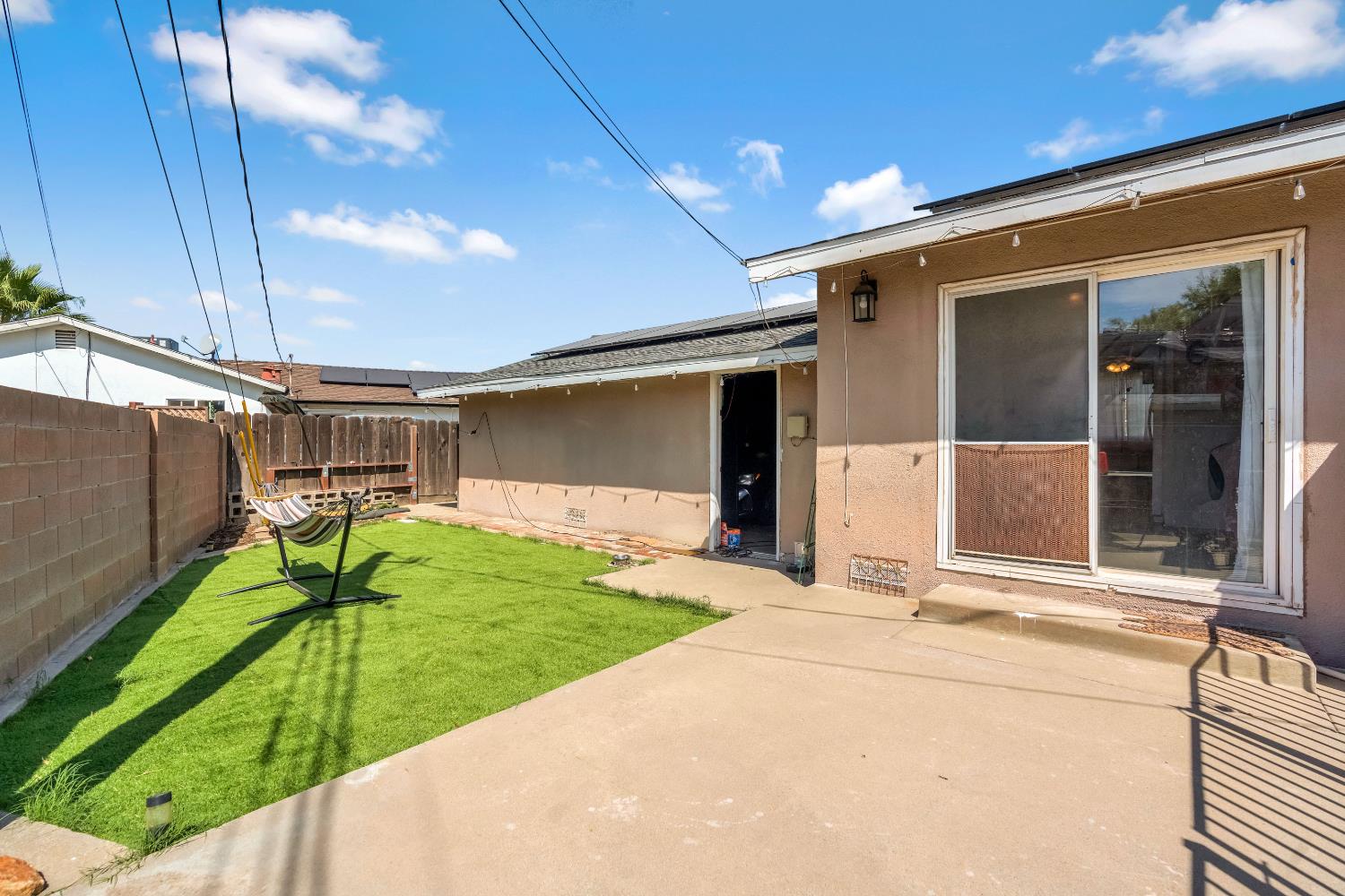 524 Rall Ave, Clovis, CA 93612