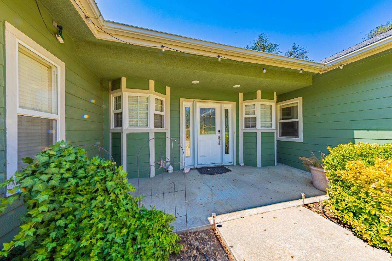 41282 Singing Hills Cir, Ahwahnee, CA 93601
