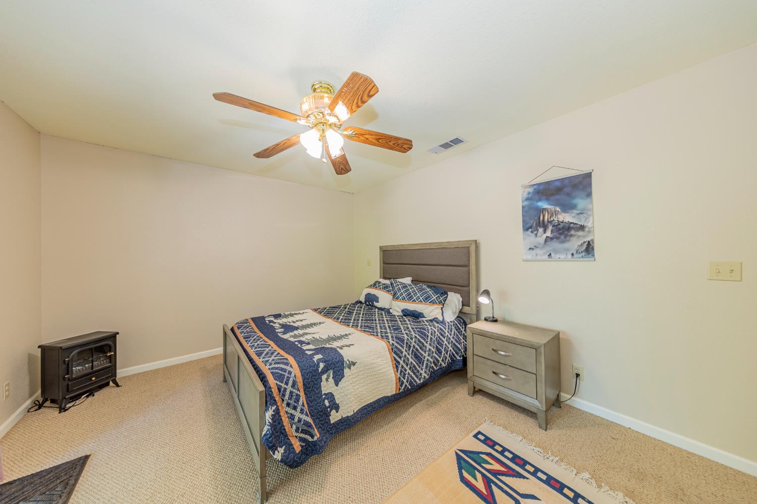 41282 Singing Hills Cir, Ahwahnee, CA 93601