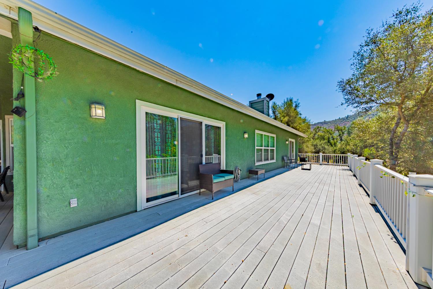 41282 Singing Hills Cir, Ahwahnee, CA 93601