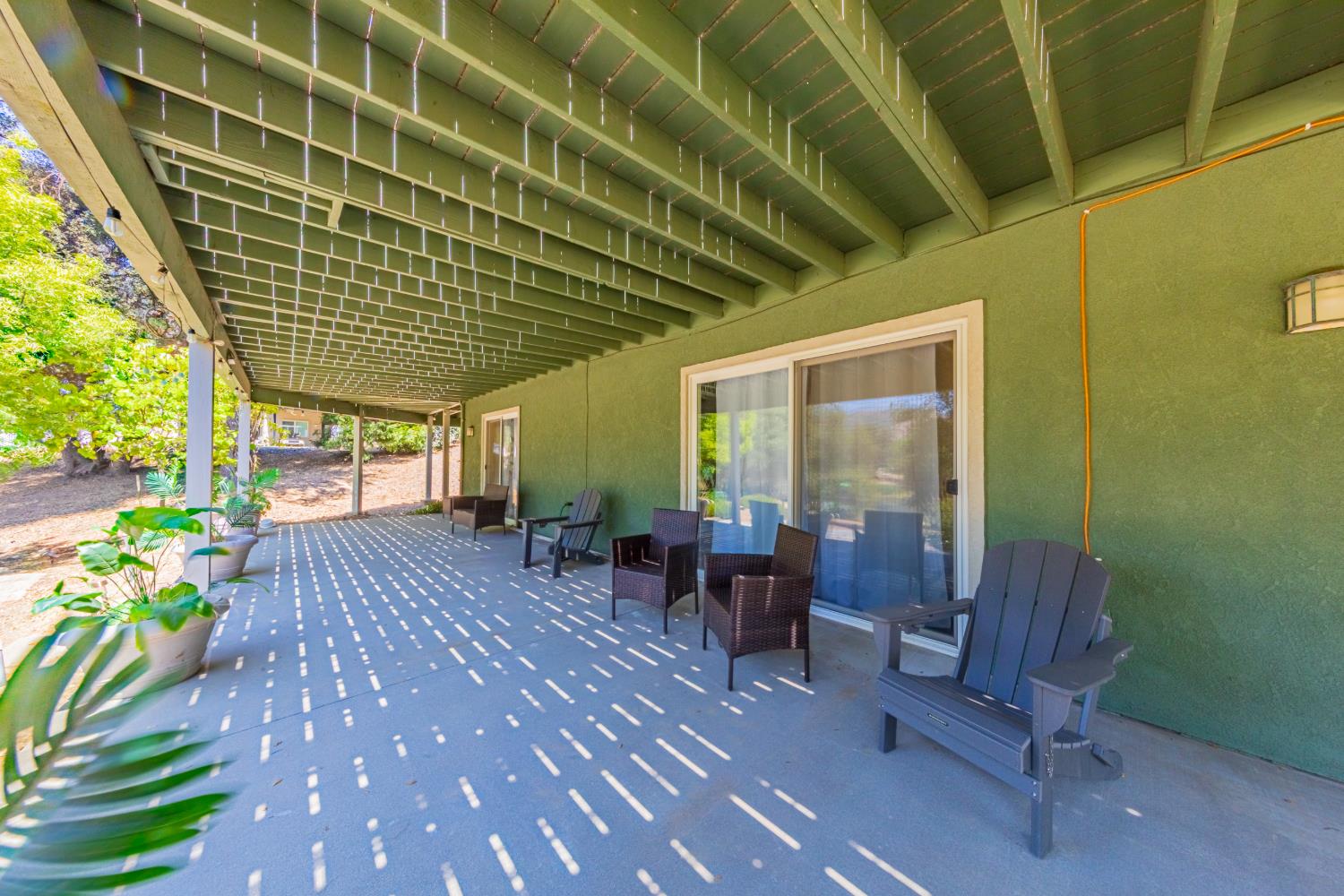 41282 Singing Hills Cir, Ahwahnee, CA 93601