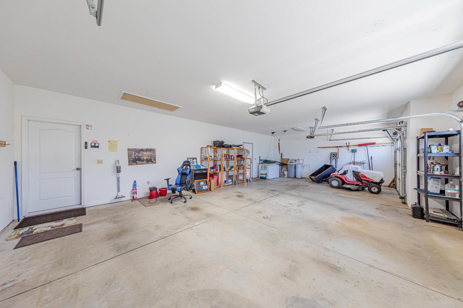 41282 Singing Hills Cir, Ahwahnee, CA 93601