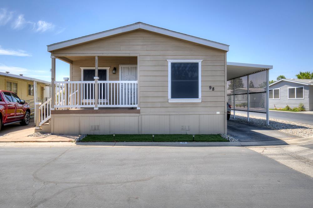336 E Alluvial Ave #98, Fresno, CA 93720