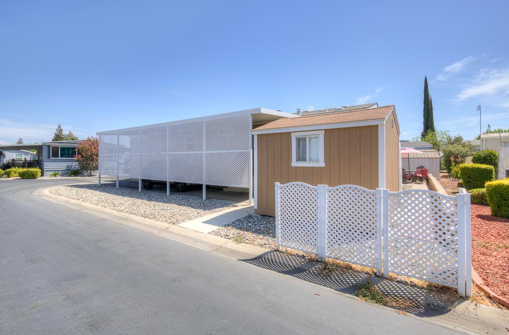 336 E Alluvial Ave #98, Fresno, CA 93720