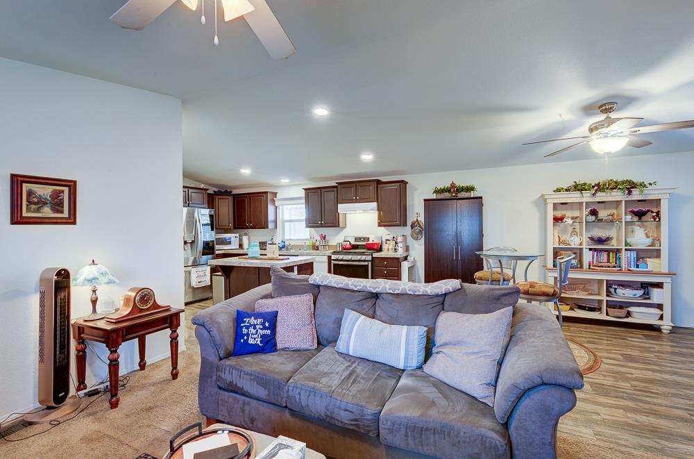 336 E Alluvial Ave #98, Fresno, CA 93720
