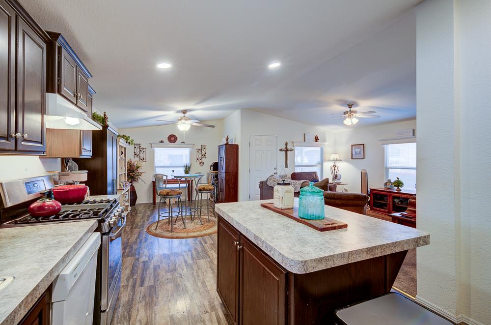 336 E Alluvial Ave #98, Fresno, CA 93720