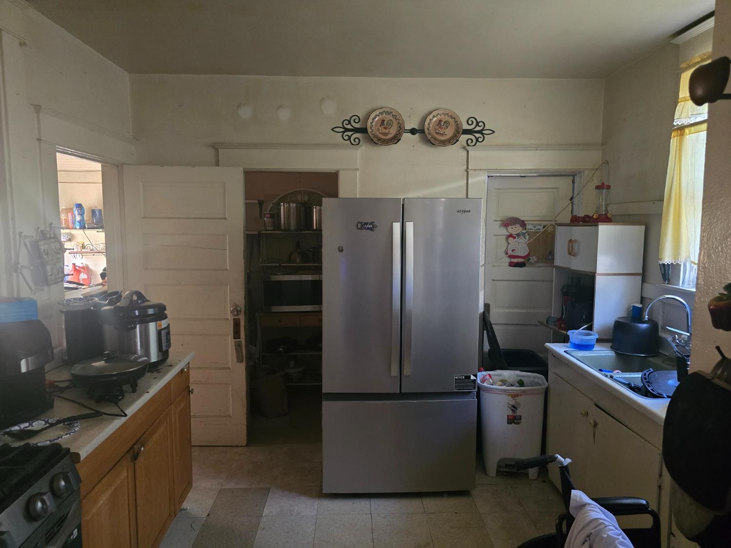 409 N D St, Madera, CA 93638