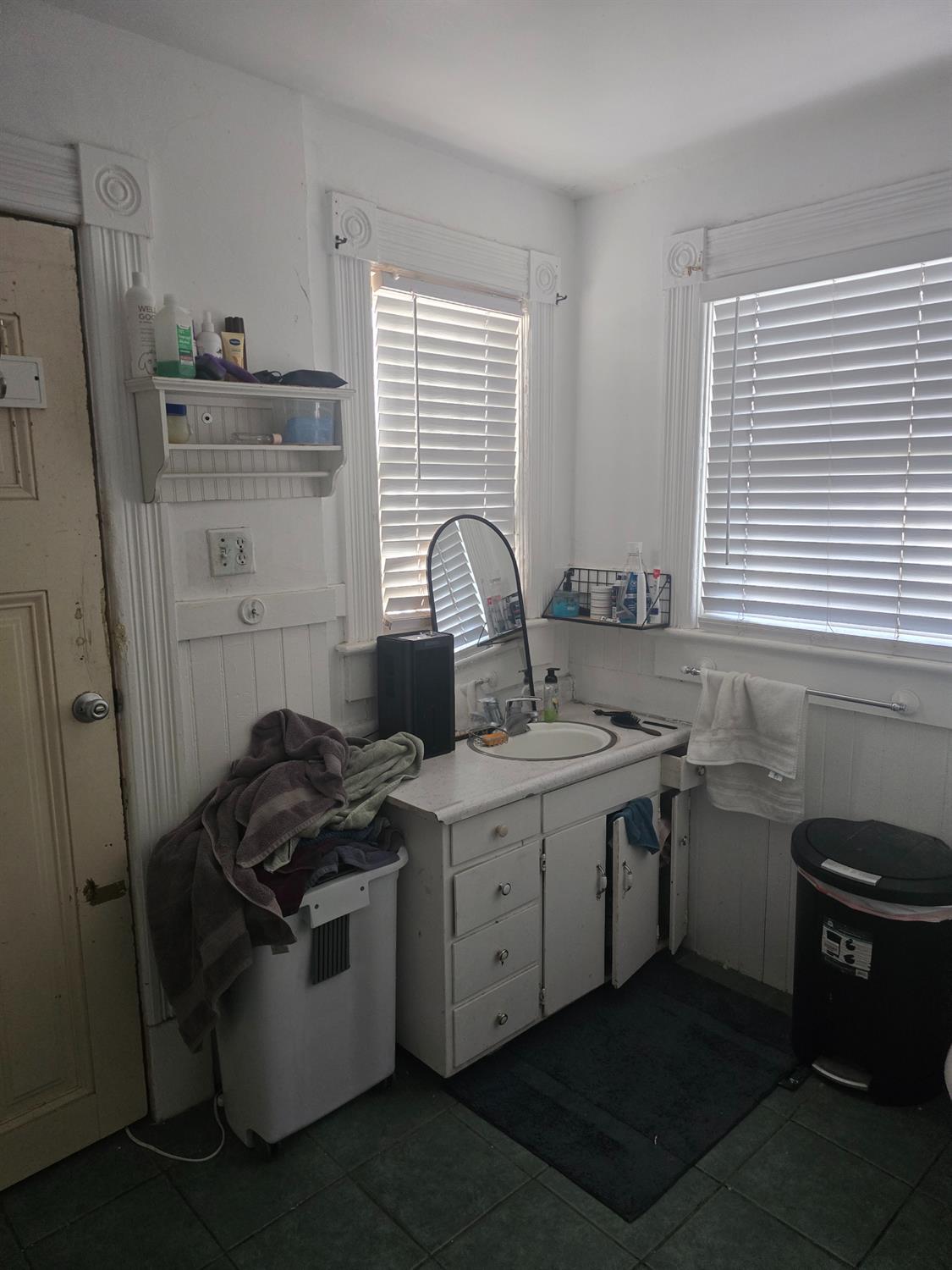 409 N D St, Madera, CA 93638
