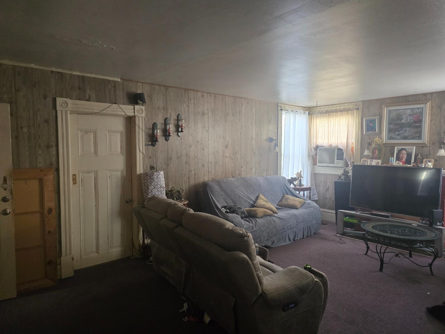 409 N D St, Madera, CA 93638