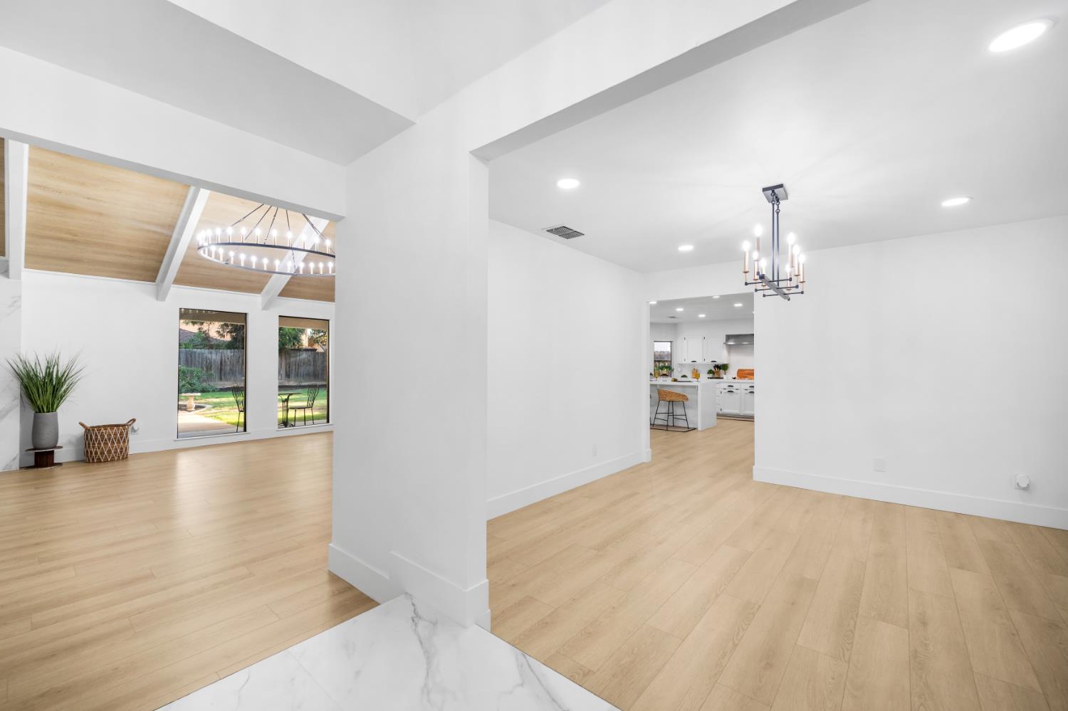 167 W Quincy Ave, Fresno, CA 93711