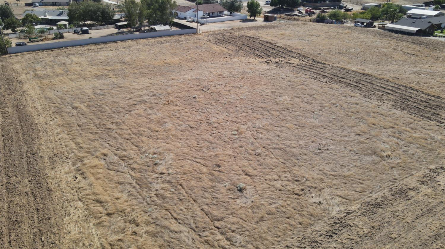 1 Hwy 145, Madera, CA 93636