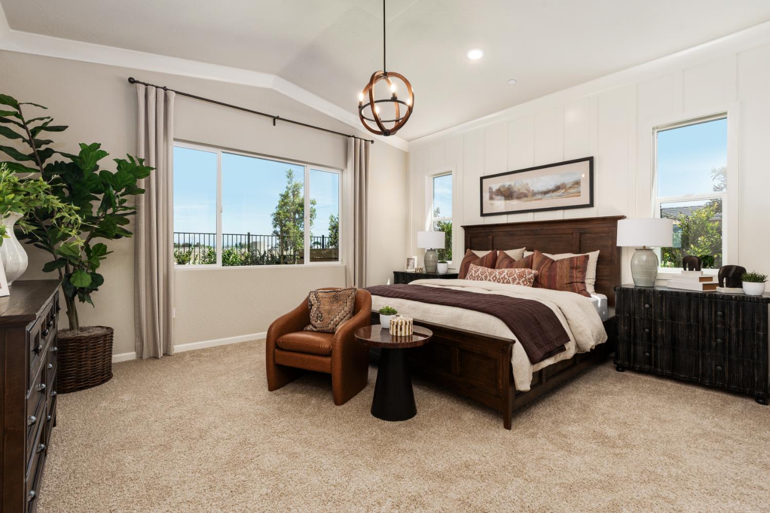 739 Solar Ln, Clovis, CA 93619