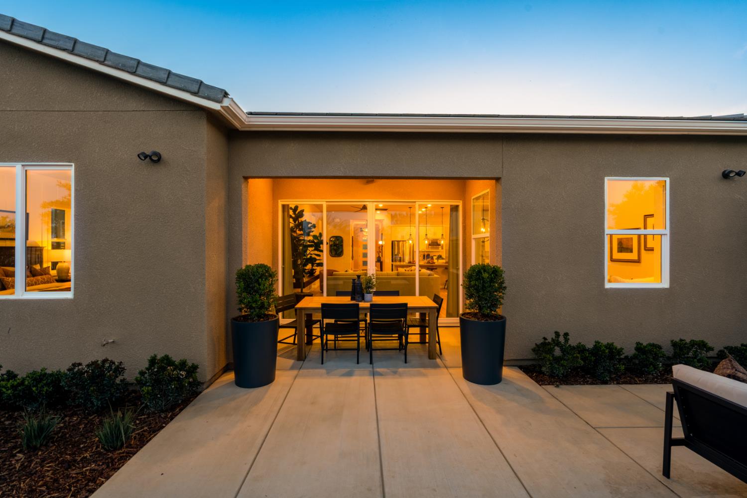 675 Solar Ln, Clovis, CA 93619