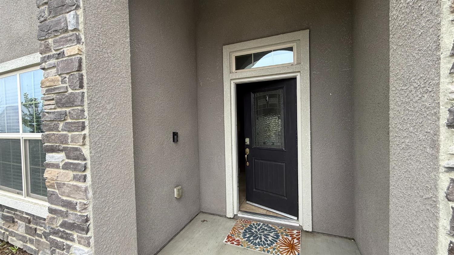 2315 N Elm, Visalia, CA 93291