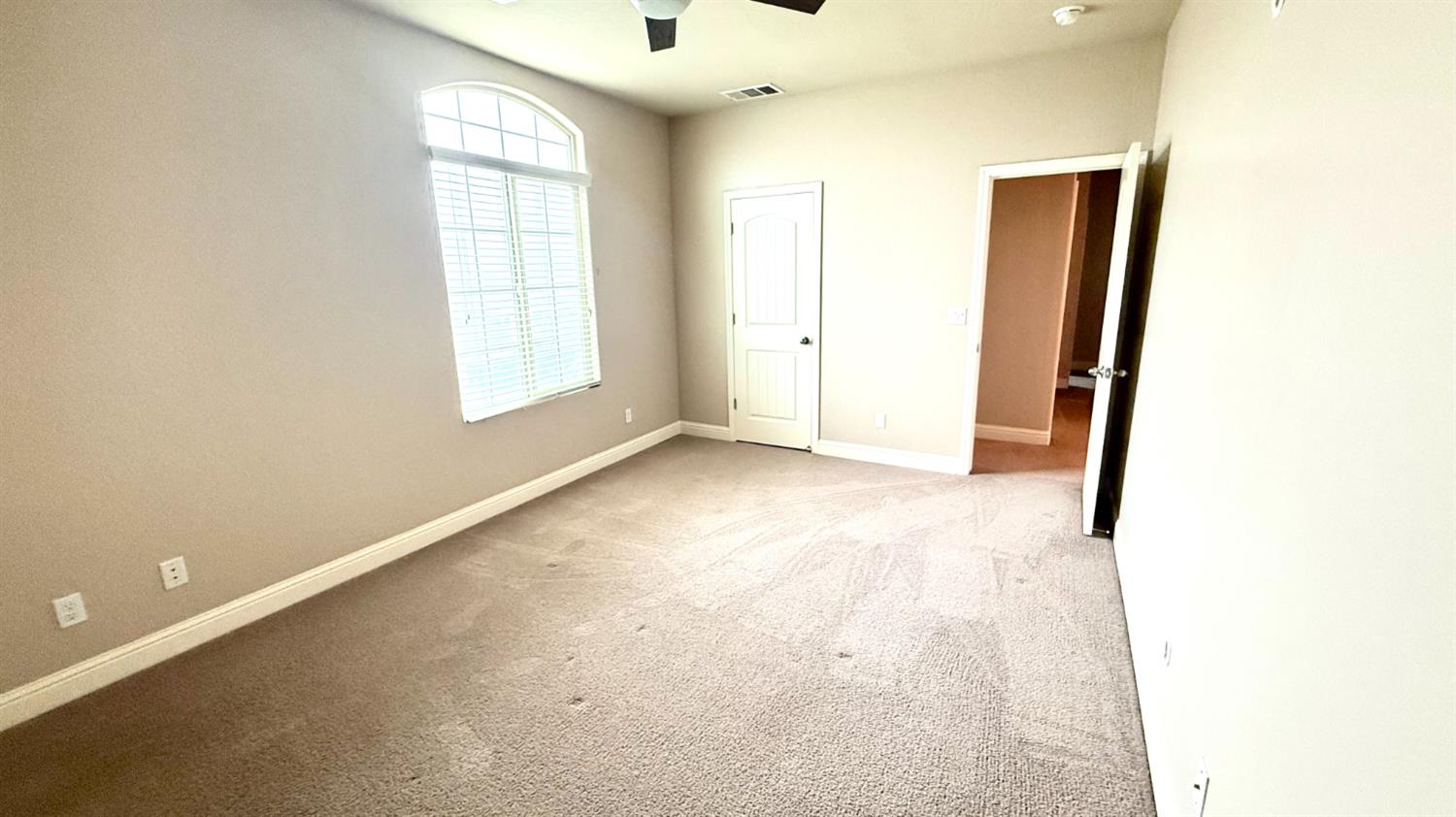 2315 N Elm, Visalia, CA 93291