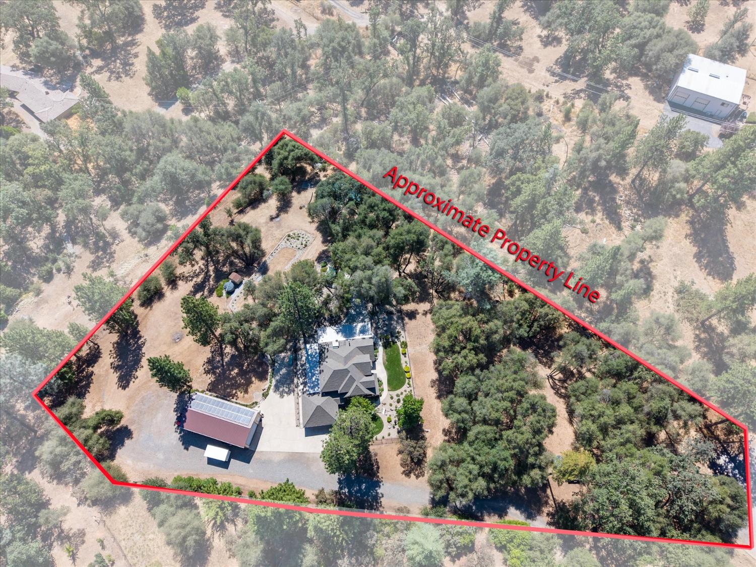 51951 Quail Ridge Rd, Oakhurst, CA 93644