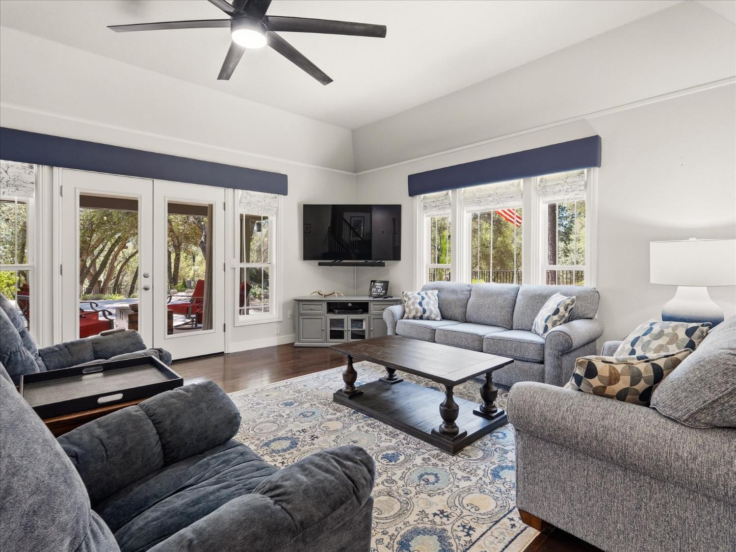 51951 Quail Ridge Rd, Oakhurst, CA 93644