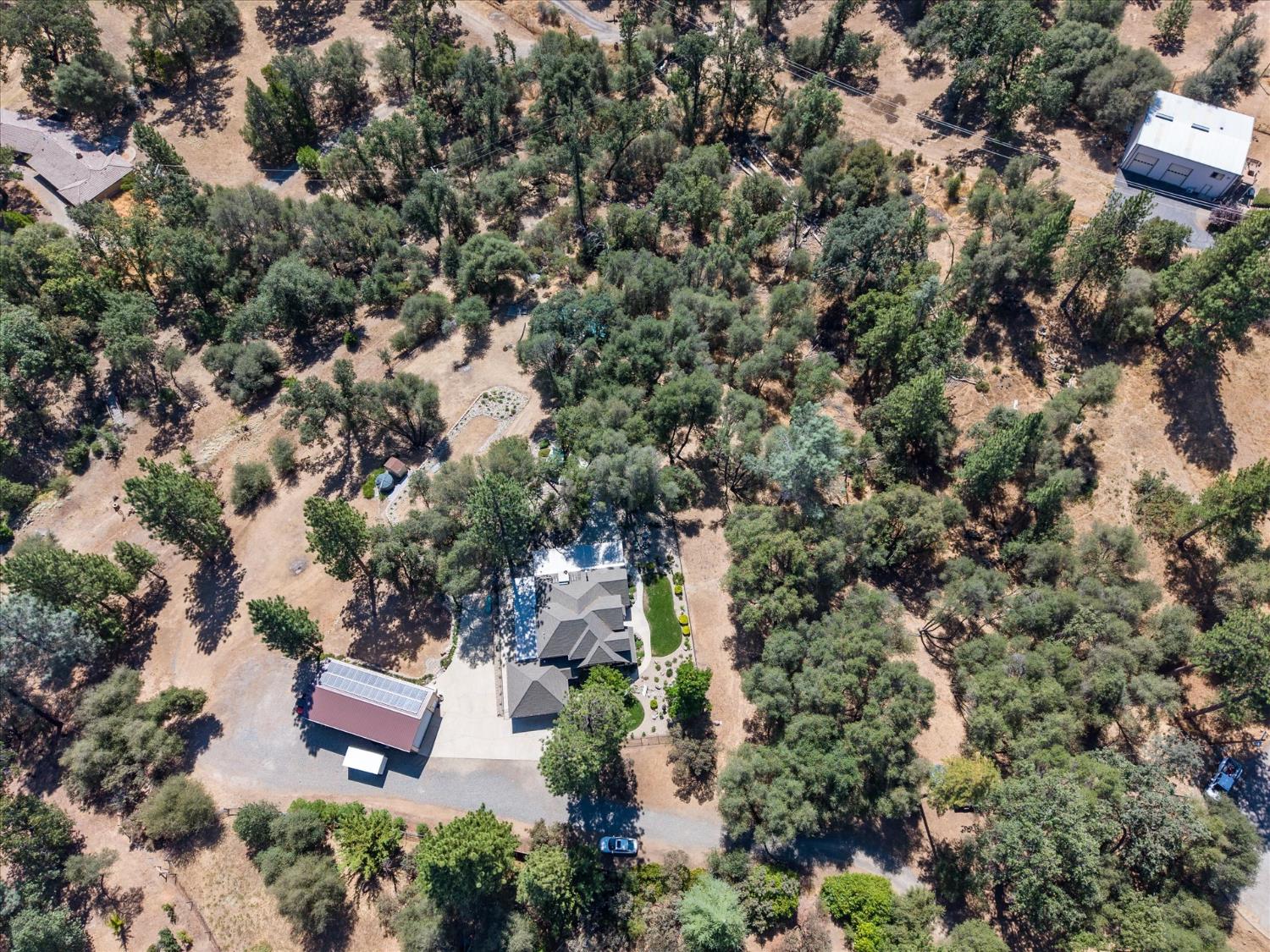 51951 Quail Ridge Rd, Oakhurst, CA 93644