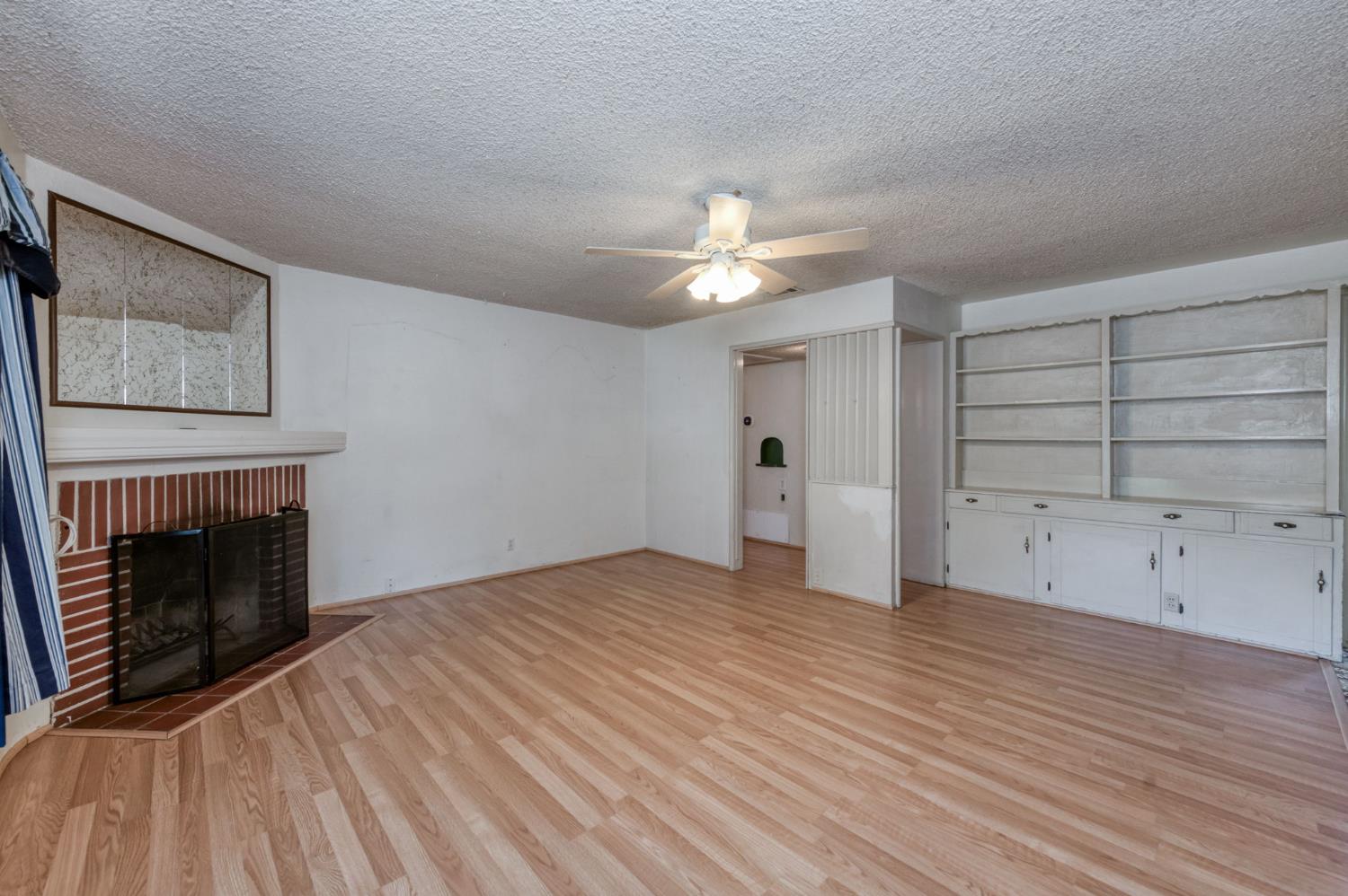 3525 E Princeton Ave, Fresno, CA 93703