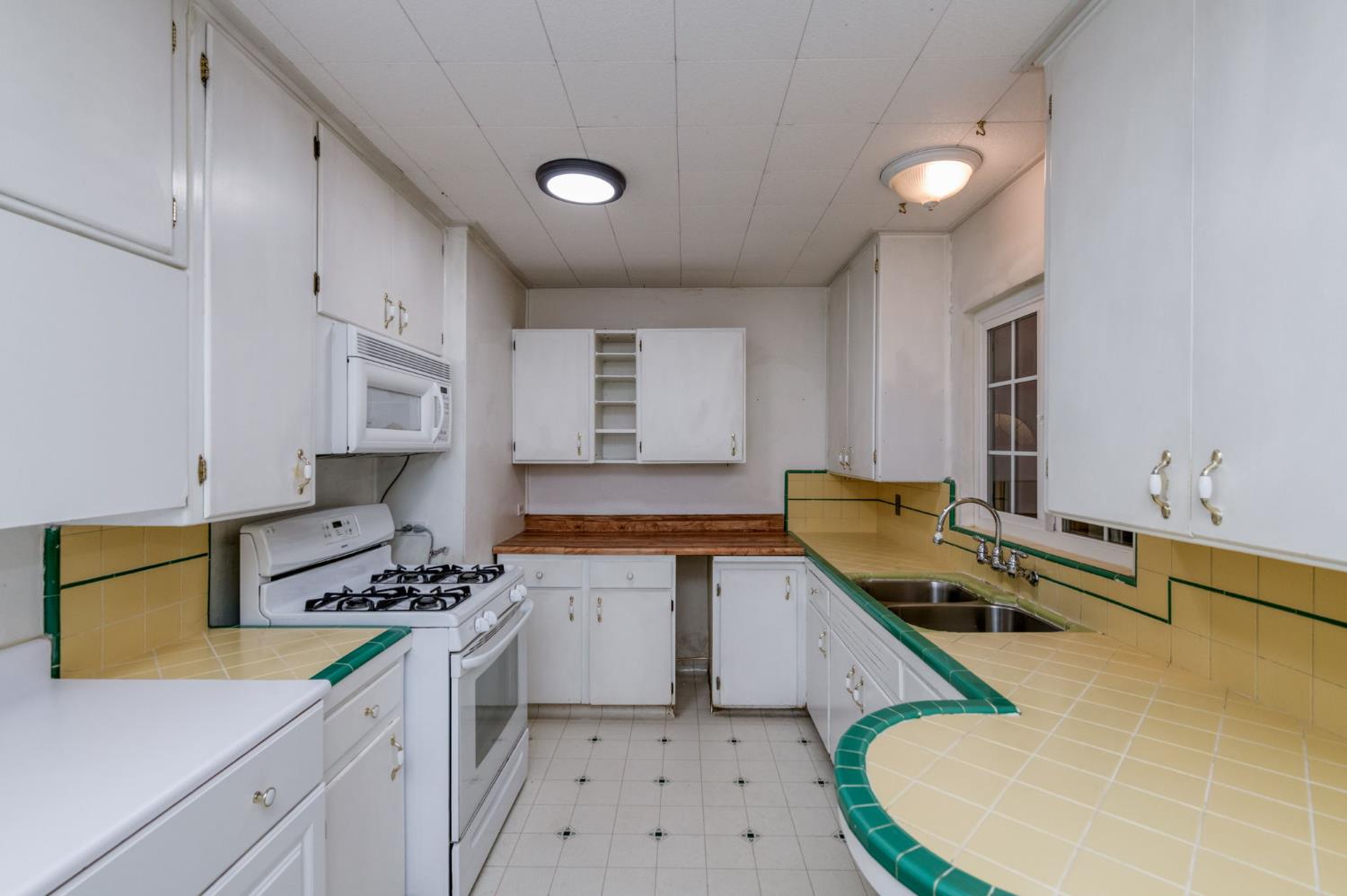 3525 E Princeton Ave, Fresno, CA 93703