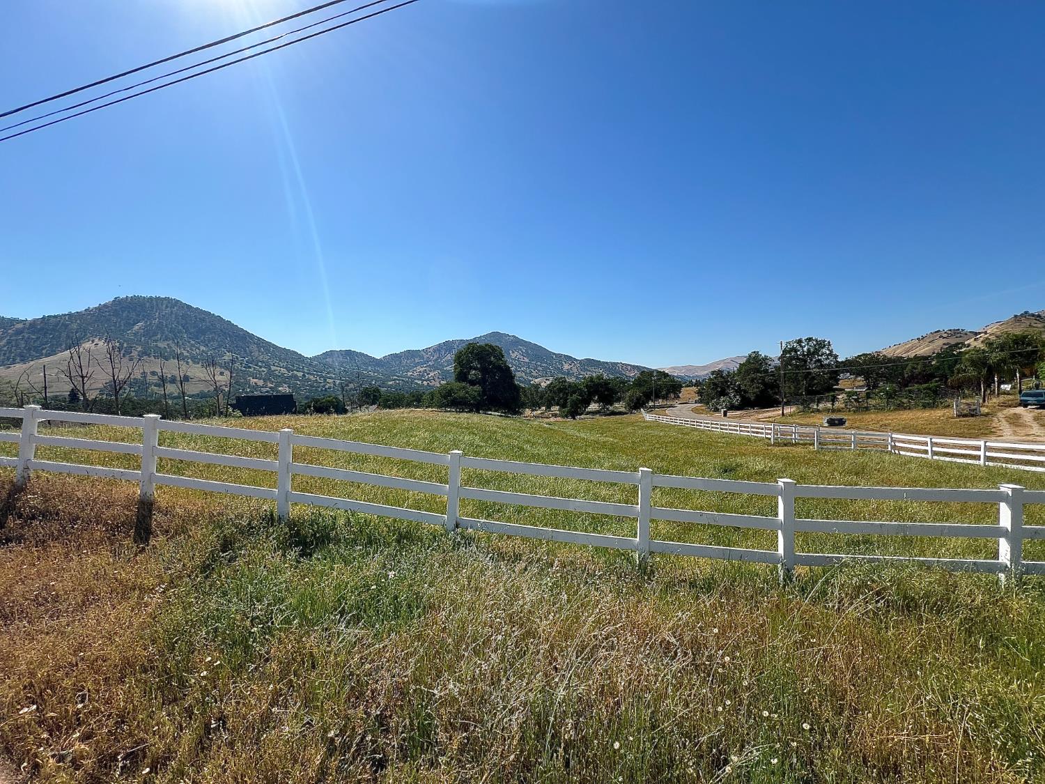 0 0 Lupine Dr, Sanger, CA 93657