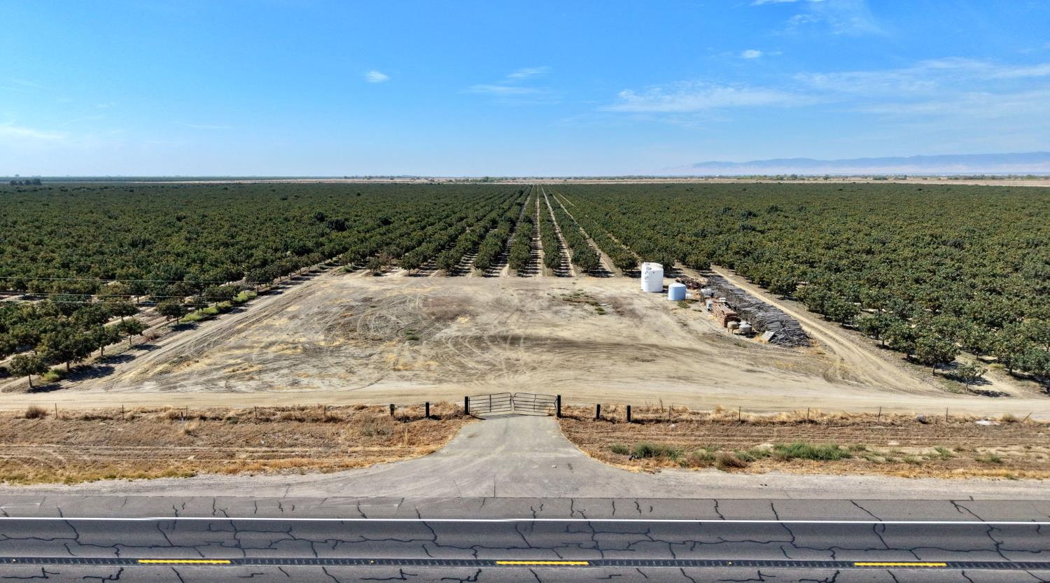 0 0000 W Whitesbridge, Tranquillity, CA 93668