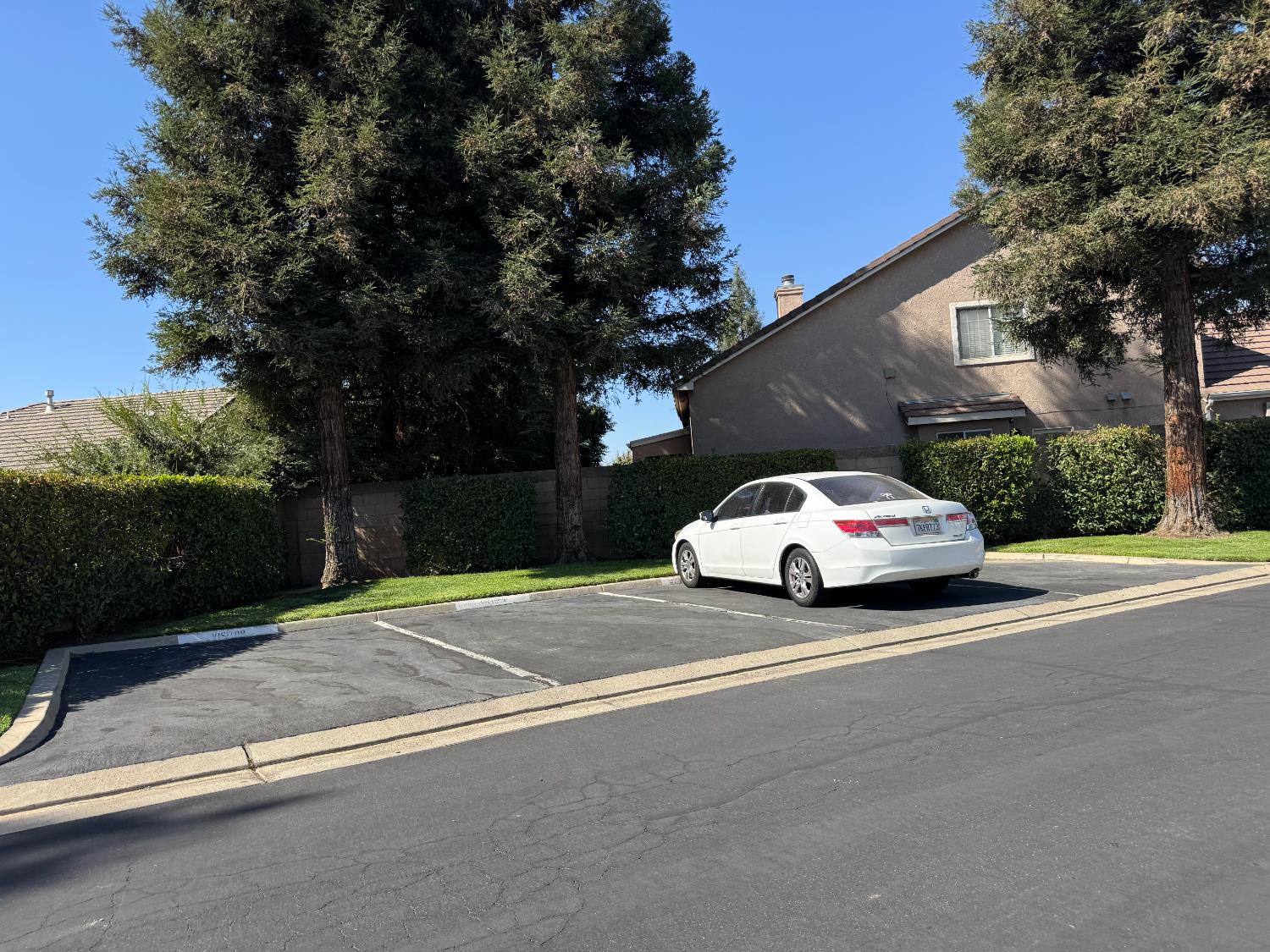 1940 Lawrence Ave, Clovis, CA 93611