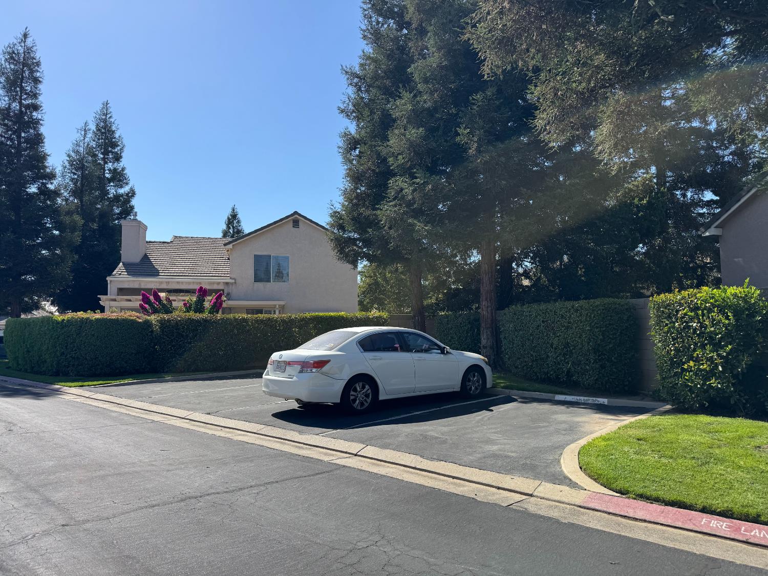1940 Lawrence Ave, Clovis, CA 93611