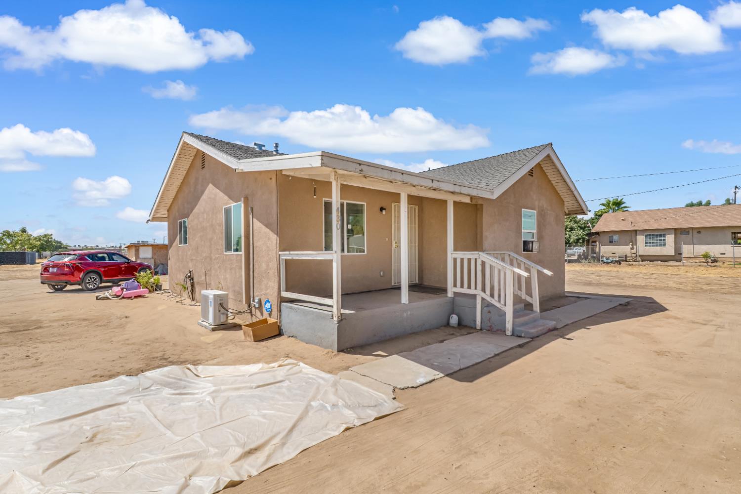 430 S Thorne Ave, Fresno, CA 93706