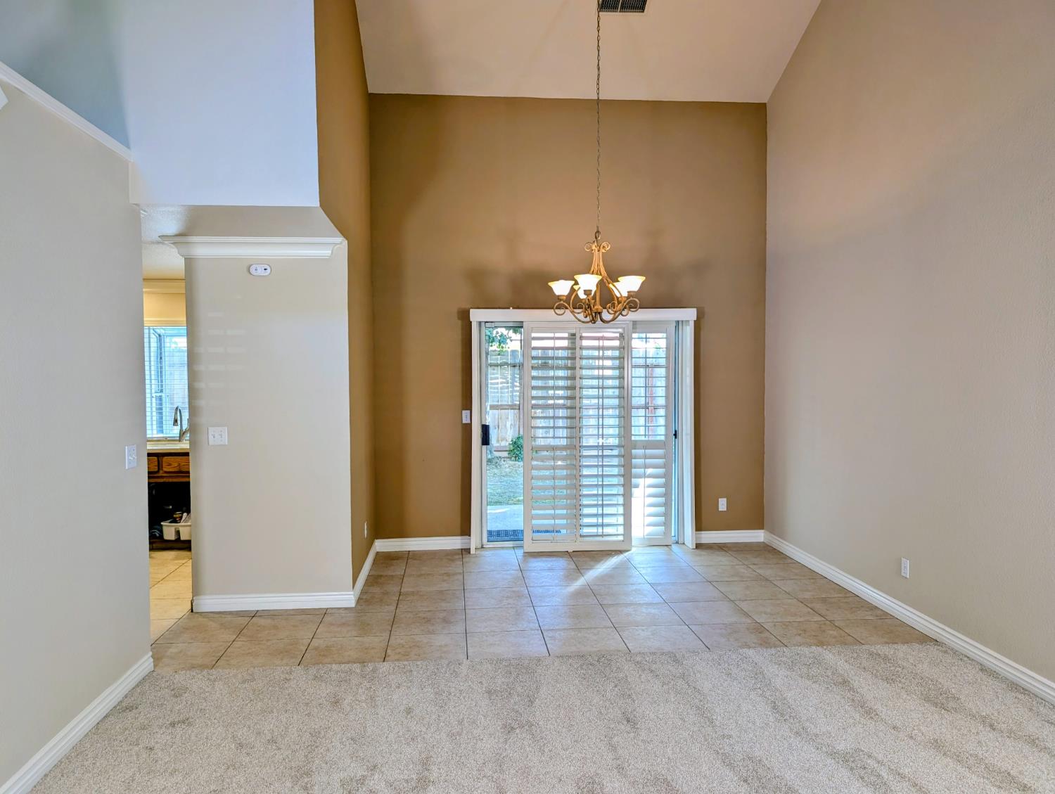 1773 E Goshen Ave, Fresno, CA 93720