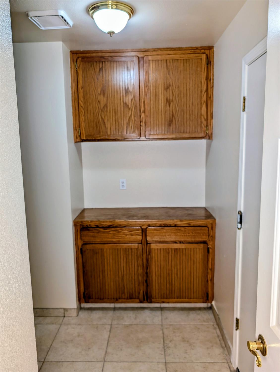 1773 E Goshen Ave, Fresno, CA 93720
