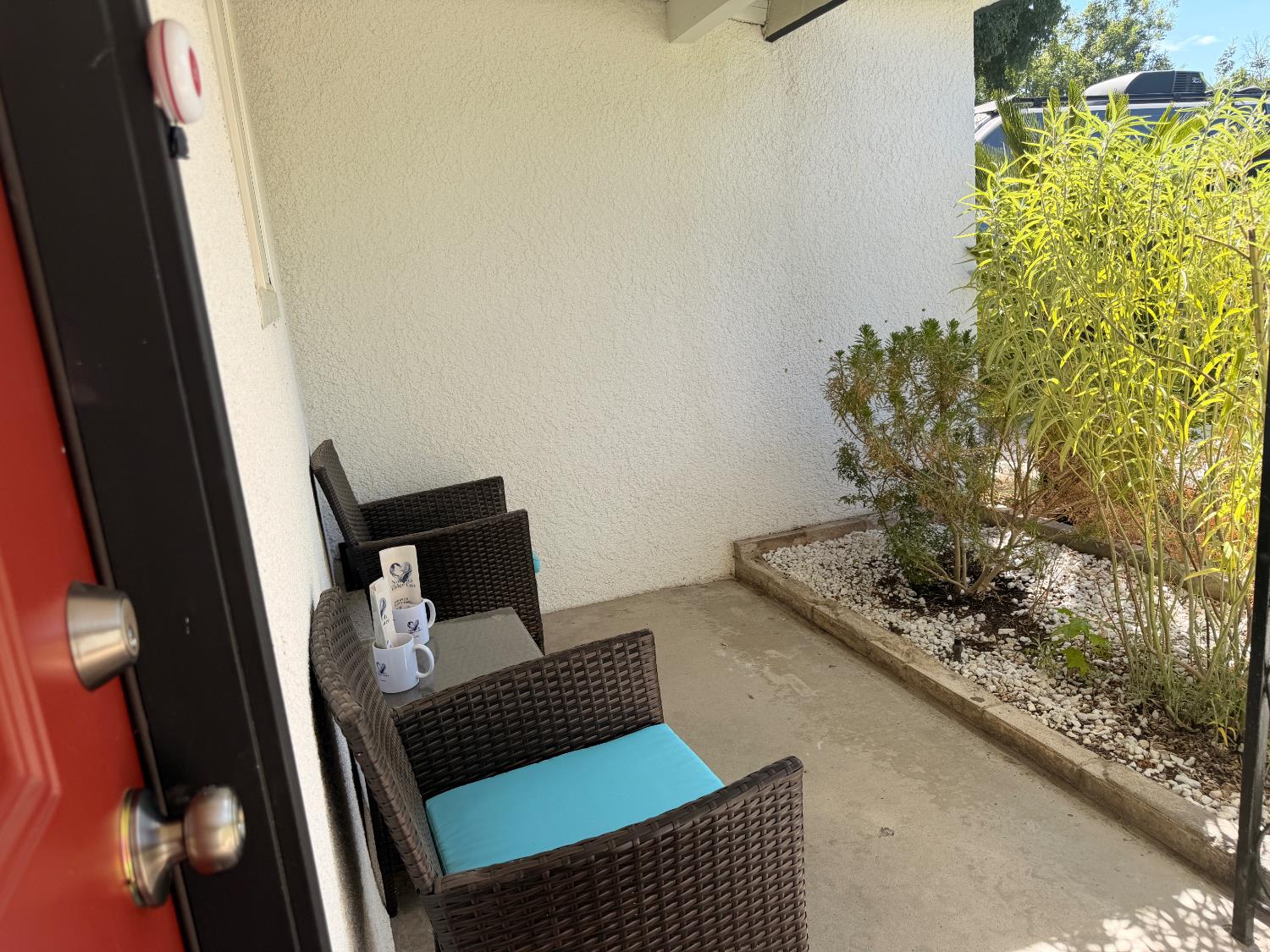 2963 E Norwich Ave, Fresno, CA 93726