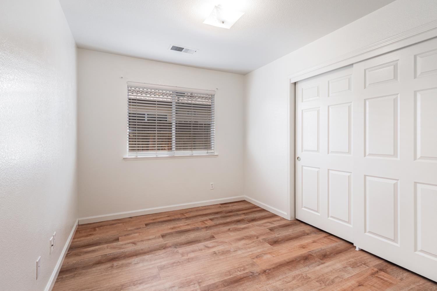 167 Lindquist, Kingsburg, CA 93631